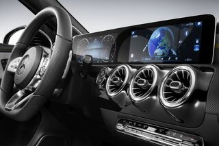 Sitzprobe Mercedes A Klasse 2018 So Chic Wird Das Neue Cockpit Firmenauto
