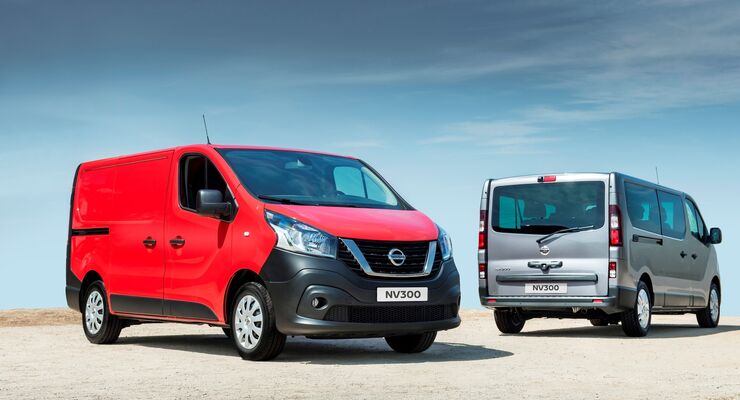 roter Nissan